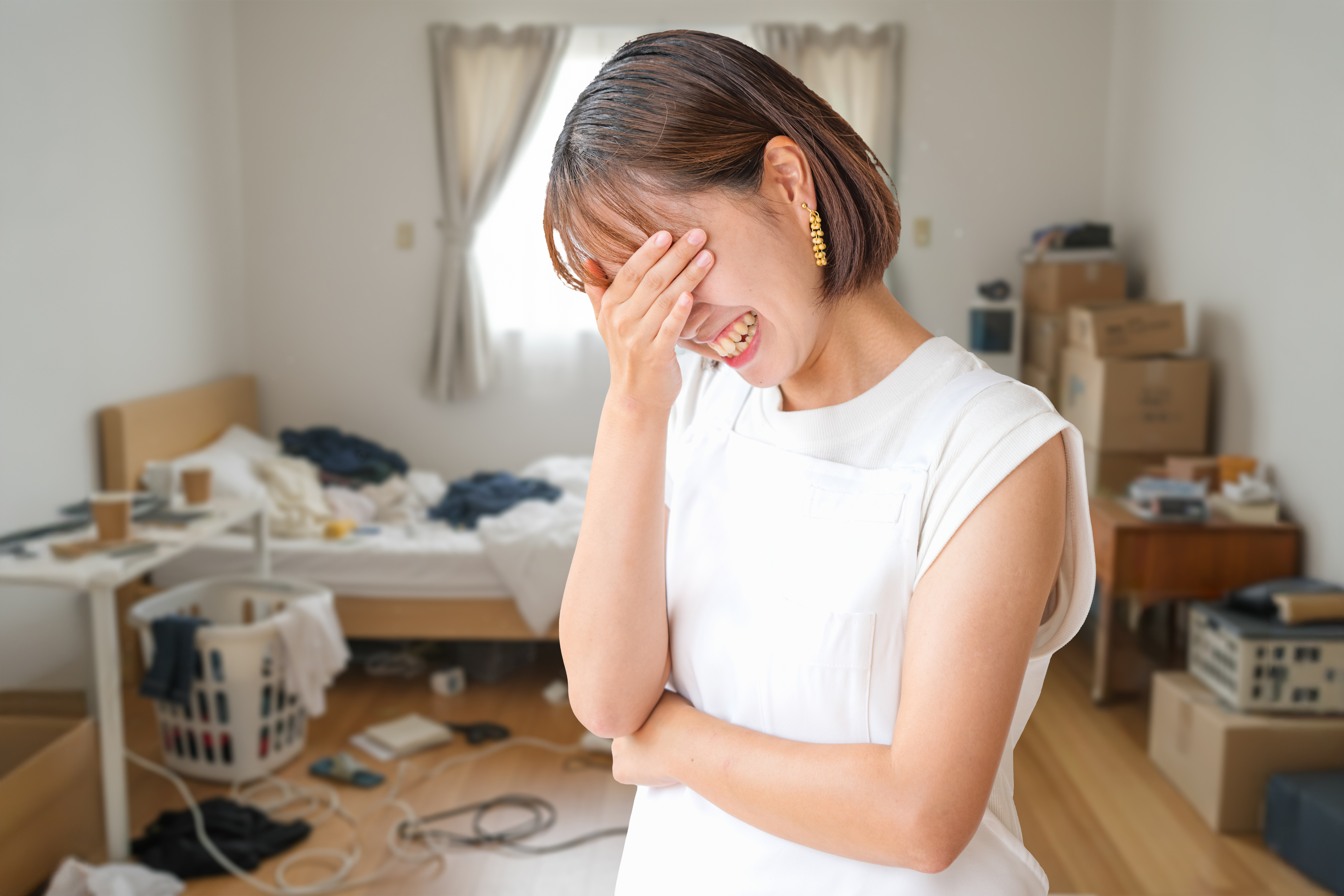 山積みの段ボール